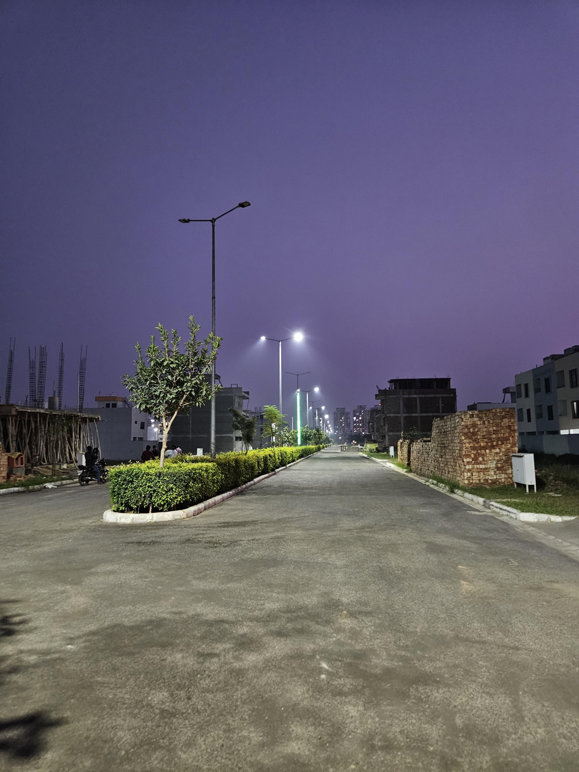 100 gaj plot in Dharuhera